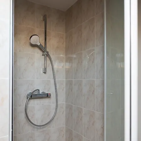 Apartament Spacious 130 M Flat With Garden Montreuil (Seine-Saint-Denis)